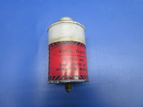 Beech 19A Musketeer Hydraulic Brake Fluid Reservoir P/N 35-815180 (0424-1330)