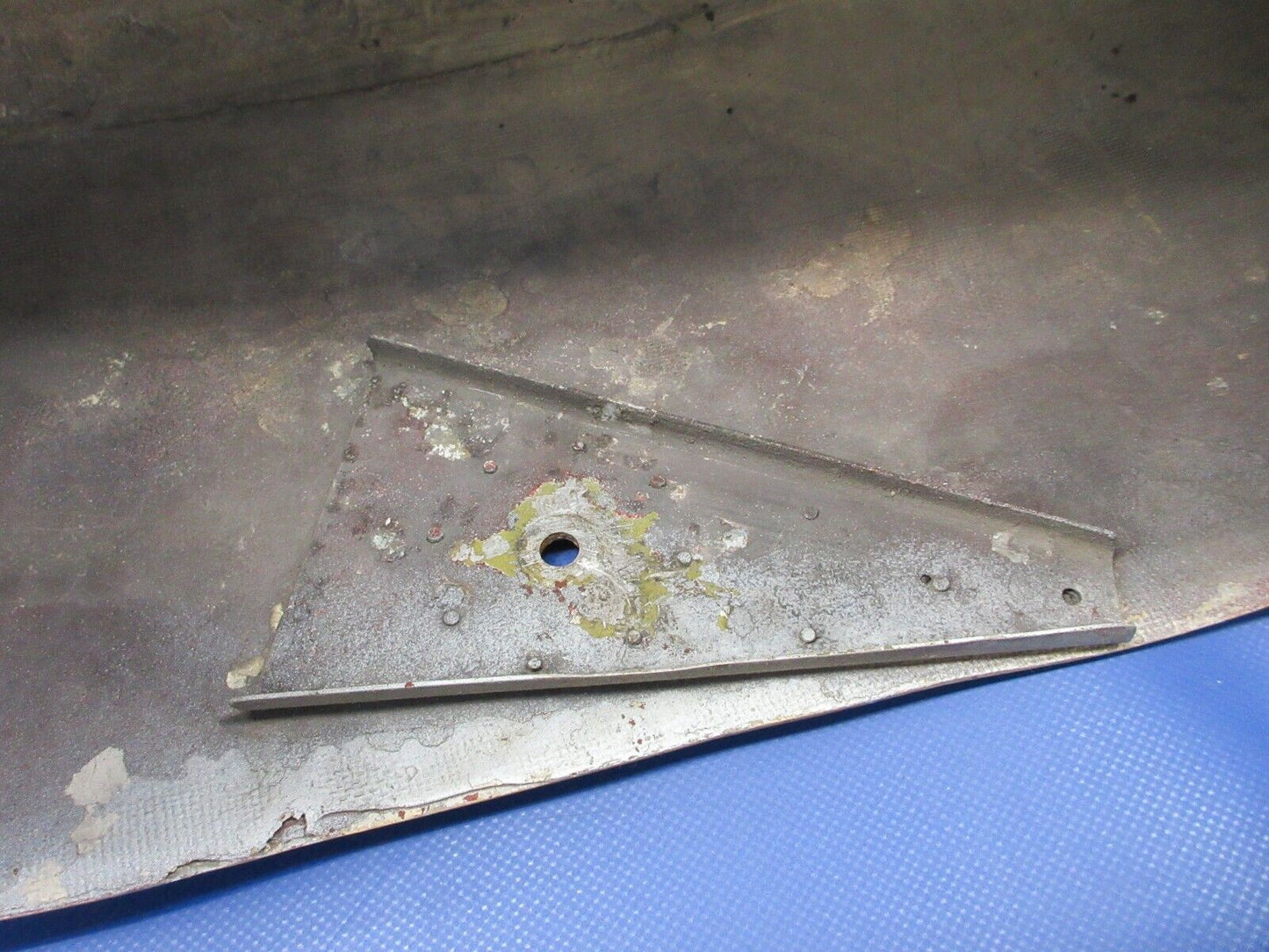 Cessna 150 Main Gear Wheel Fairing Assy RH P/N 0541185-6 (0324-604)