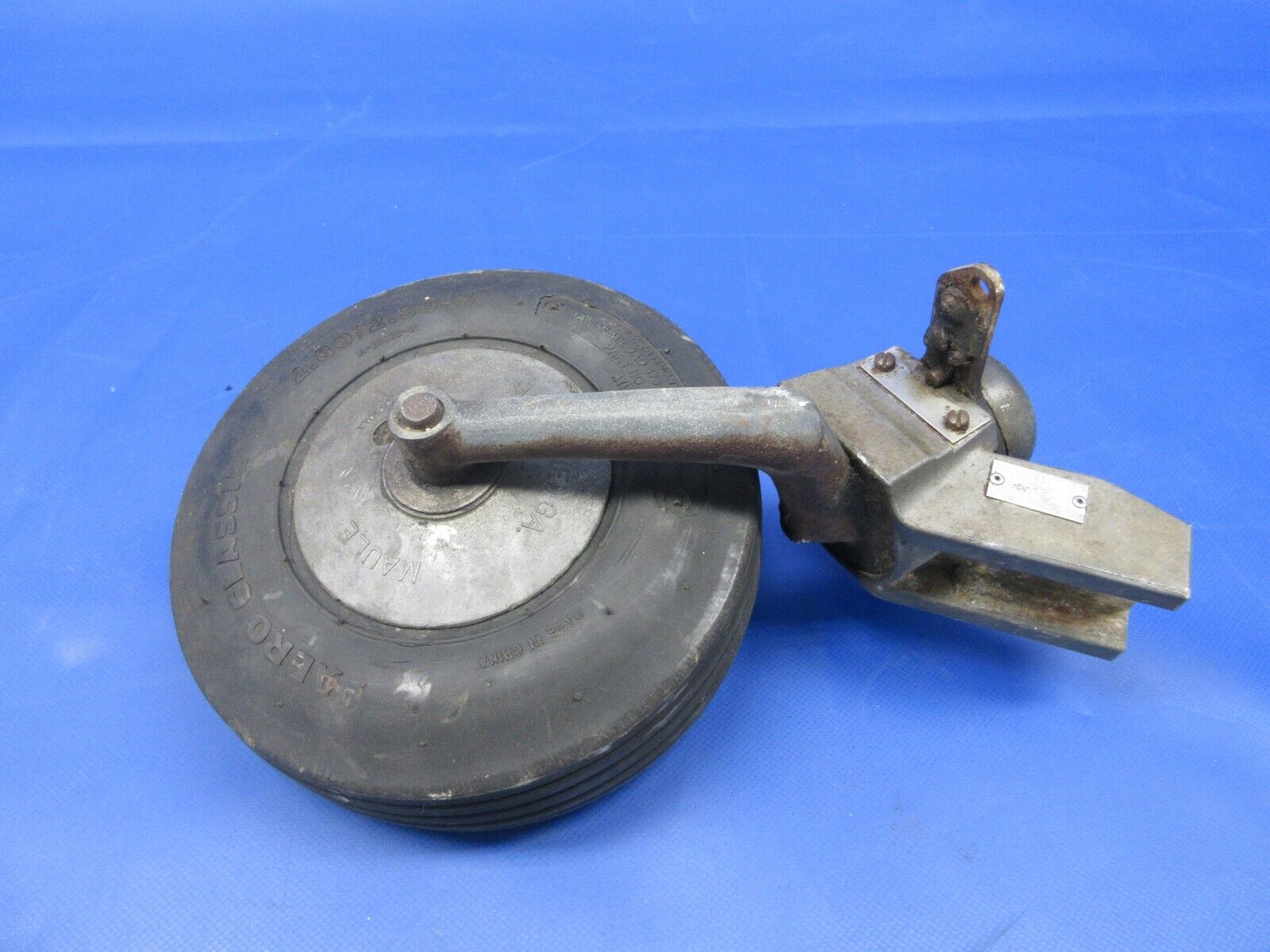 Maule Tail Wheel Assembly P/N TW-102 (0424-1140)