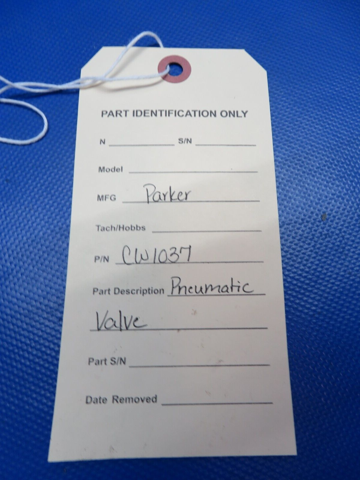 Parker Pneumatic Valve P/N CW1037 (0724-1949)