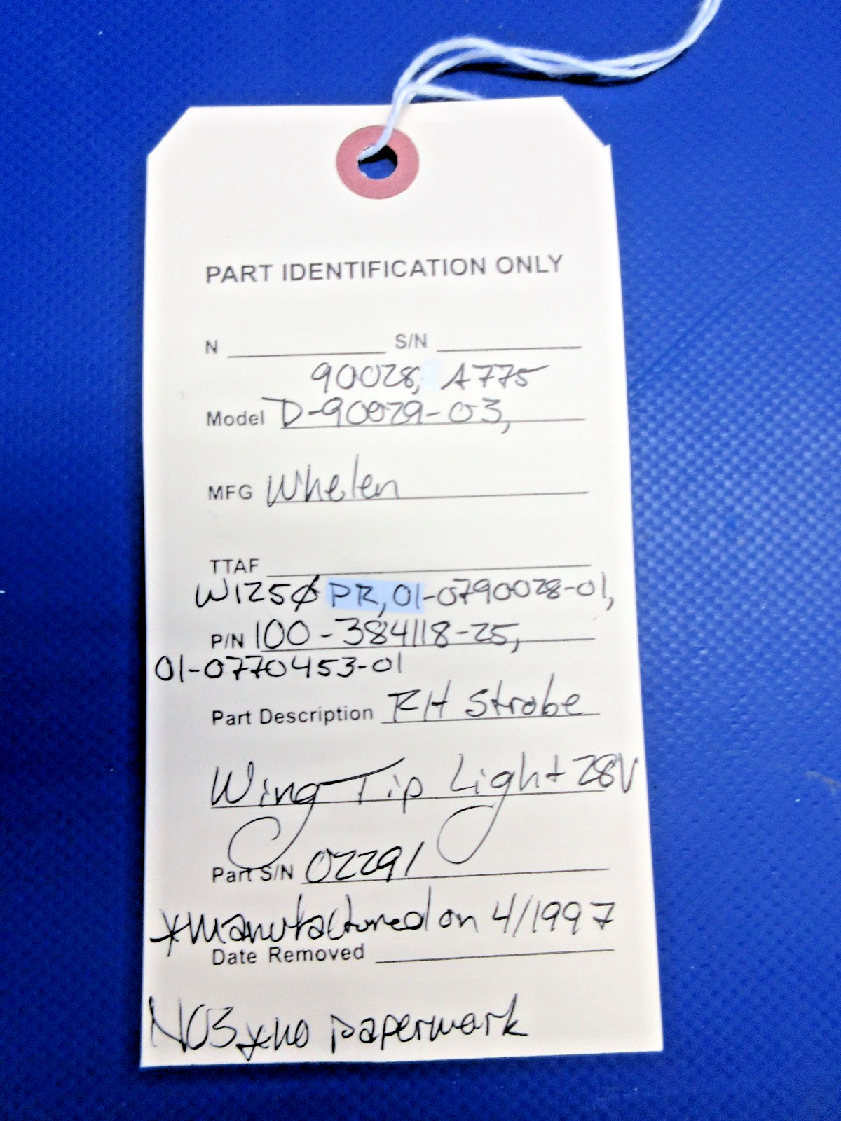 Whelen D-90029-03 RH Strobe Wing Tip Light 28V P/N 100-384118-25 NOS (0326-700)9