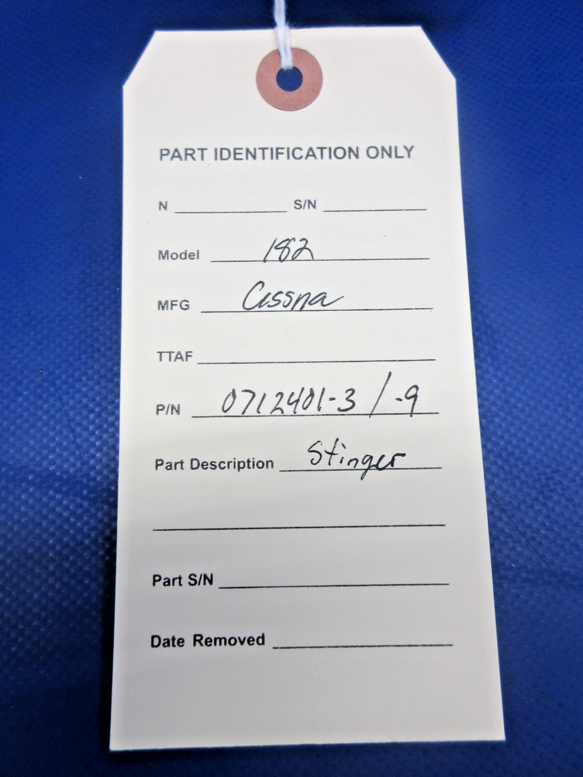 Cessna 182 Stinger / Tailcone P/N 0712401-3 (0826-2134)8