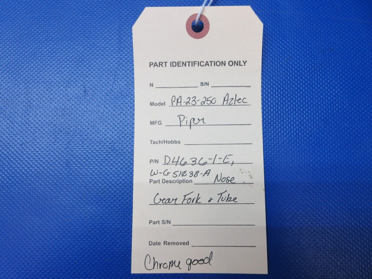 Piper PA-23-250 Aztec Nose Gear Fork & Tube P/N D4636-1-E (0924-1409)