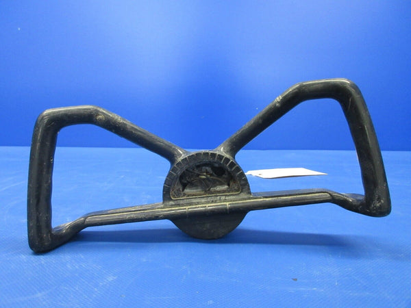 Piper PA28 Cherokee Control Wheel / Yoke P/N 79276-00 (0424-1073)