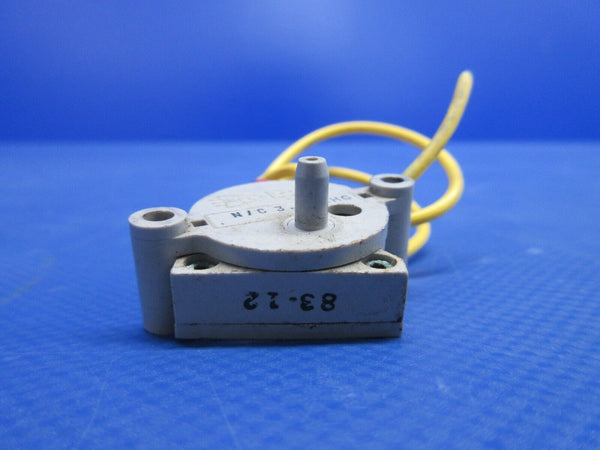 Beech 19 Standby Vacuum System MPL Pressure Sensor P/N 83-12 (0424-1311)