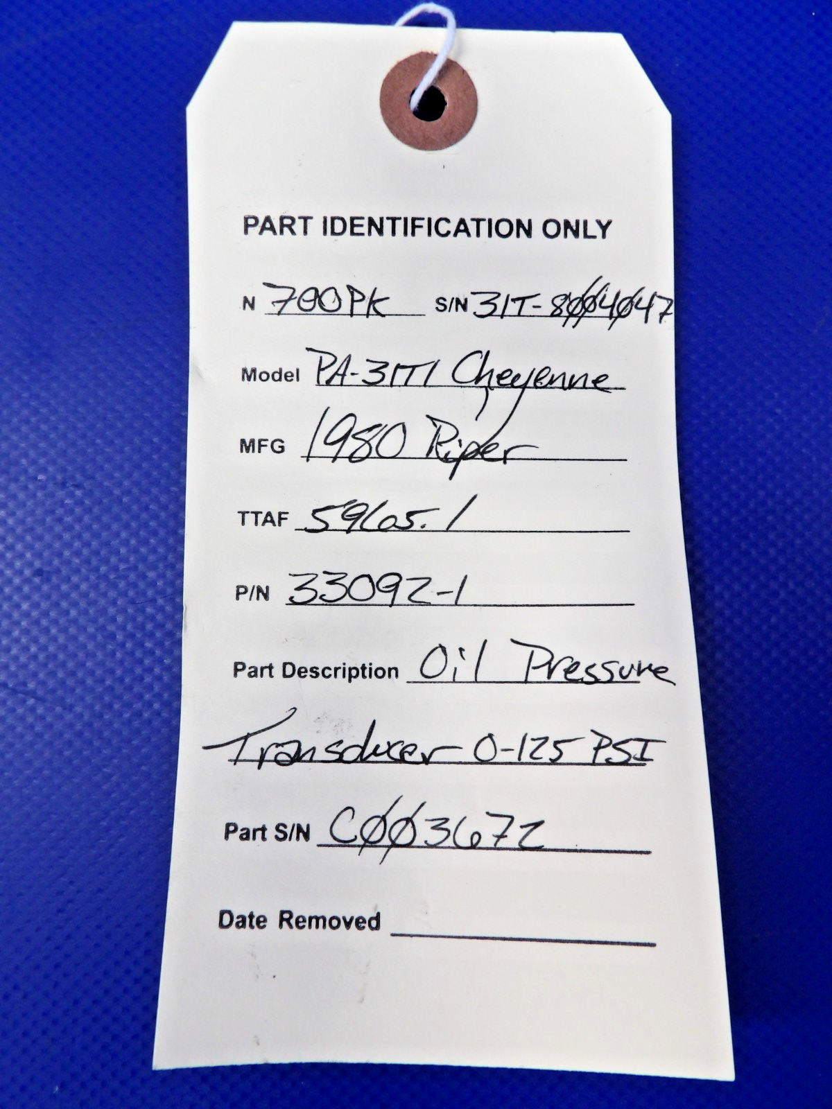 Piper PA-31T1 Cheyenne Oil Pressure Transducer O-125 PSI P/N 33092-1 (0626-1368)9