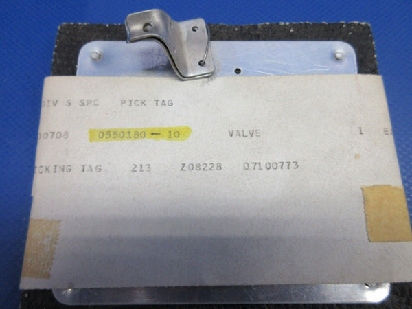 Cessna 172 Airbox Valve Assembly P/N 0550180-10 NOS (0424-1274)