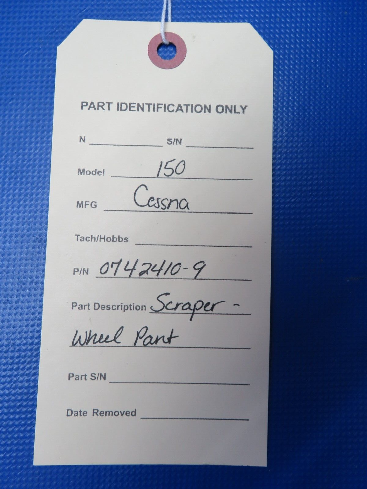 Cessna 150 Scraper-Wheel Pant P/N 0742410-9 (0624-1793)