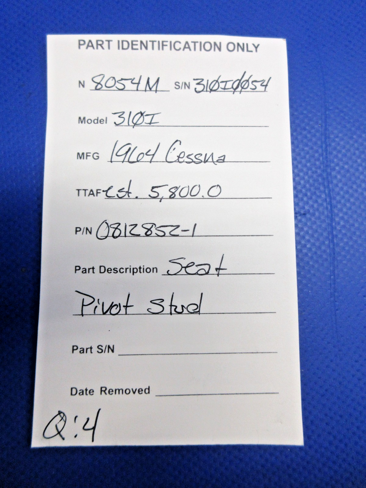 Cessna 310 / 310I Seat Pivot Stud P/N 0812852-1 (0326-831)9
