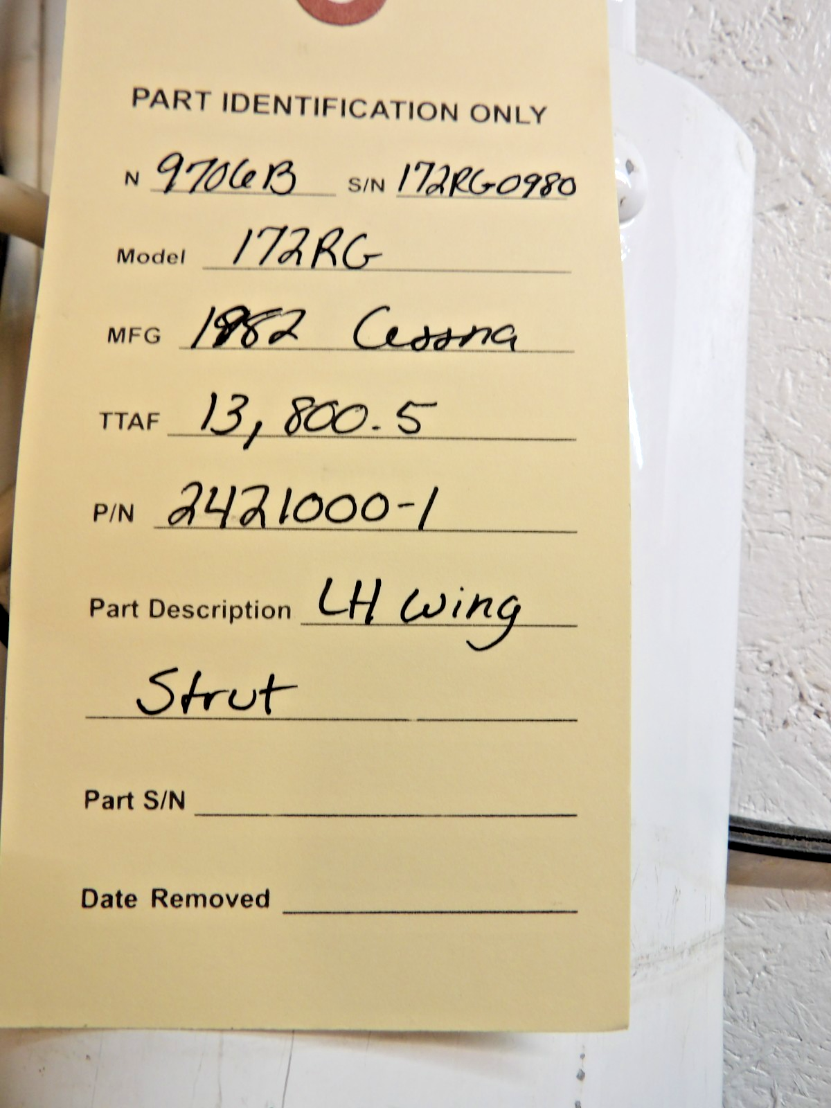 Cessna 172 / 172RG LH Wing Strut P/N 2421000-1 (0426-1327)9