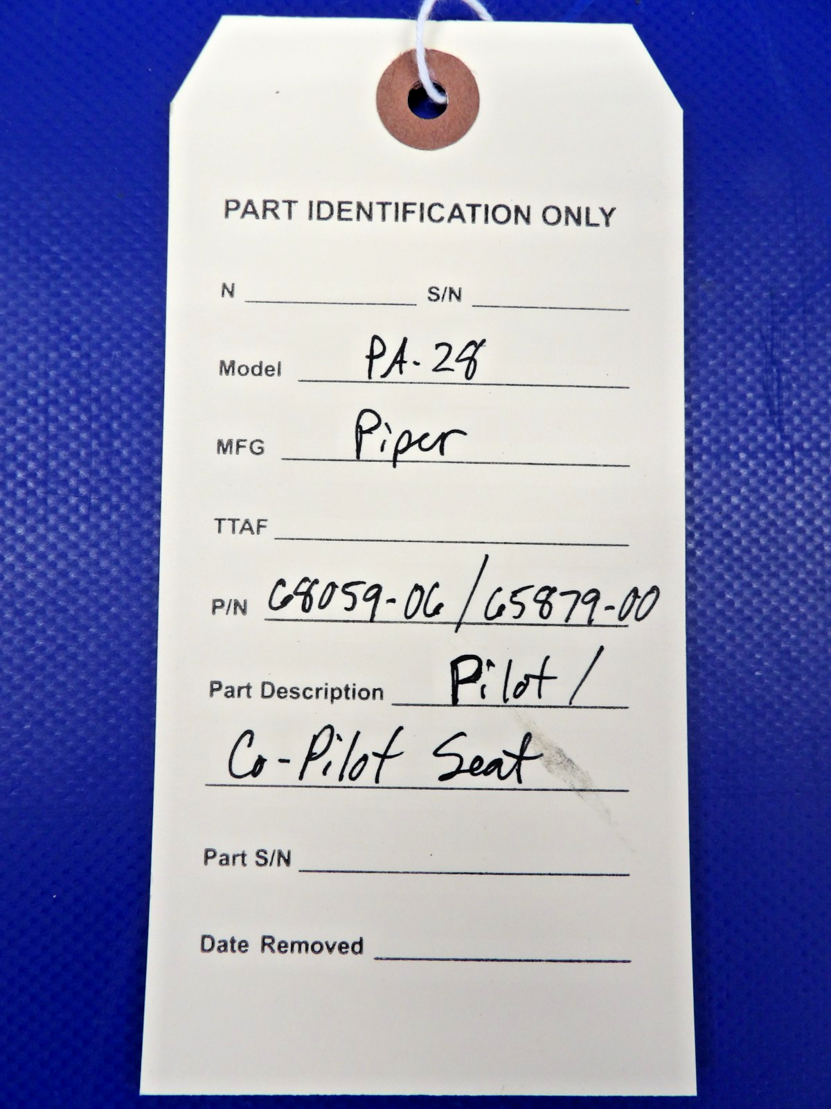 Piper PA-28 Pilot / Co-Pilot Seat P/N 68059-06 (0626-1438)9