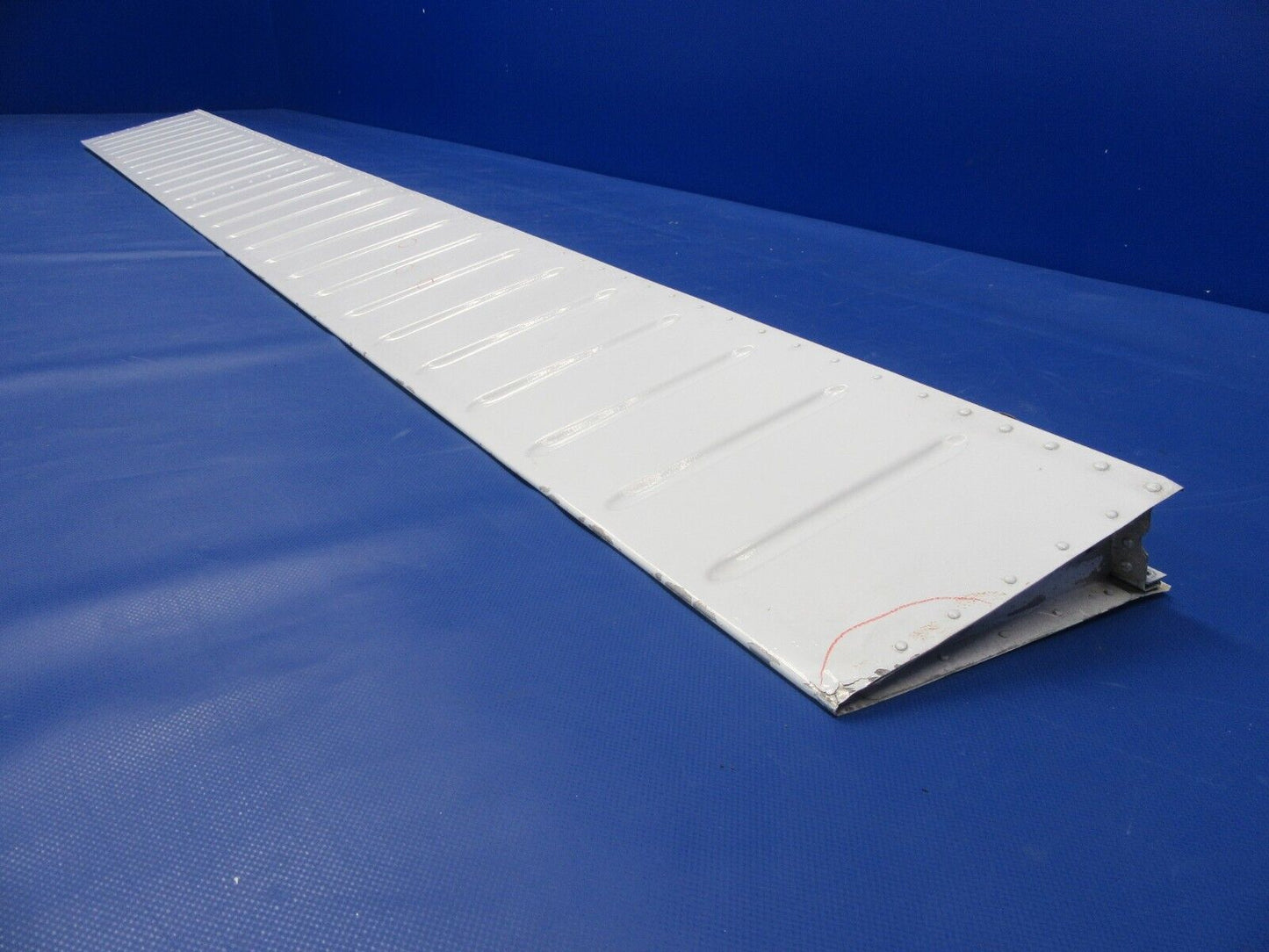Piper PA-28-181 Archer LH Aileron P/N 35640-00 (0424-12)