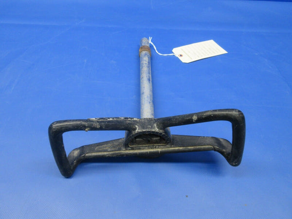 Piper PA28 Cherokee Control Wheel / Yoke P/N 79276-00 (0424-1073)
