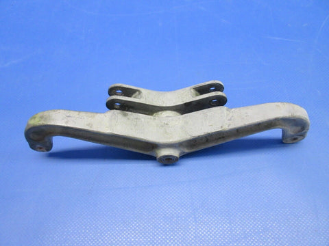 Beech 19A Musketeer Aileron Control Arm P/N 169-524020-1 (0424-1334)