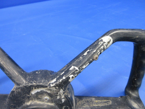 Piper PA28 Cherokee Control Wheel / Yoke P/N 79276-00 (0424-1073)