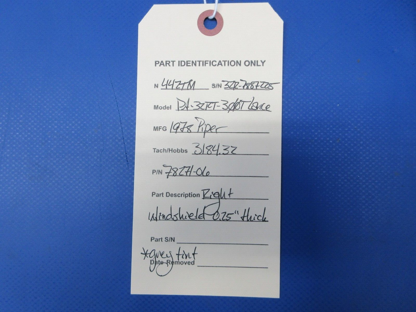 Piper PA-32RT-300T Lance II Right Windshield P/N 78271-06 (0924-2103)