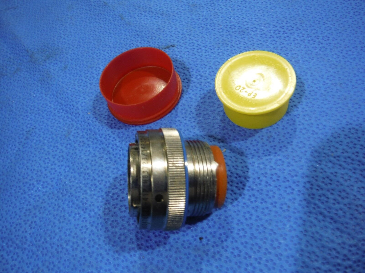 Matrix Circular Connector P/N MS3476L20-41P (1015-36)