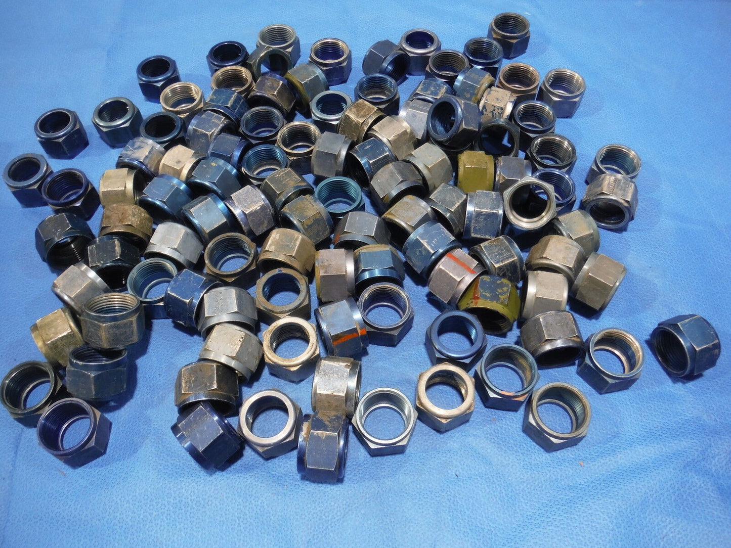Nut, Tube Coupling Lot of 105 P/N AN818-16 (715-08)