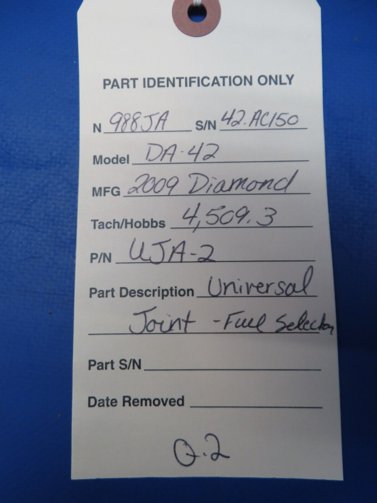 Diamond DA-42 Universal Joint Fuel Selector P/N UJA-2 (0623-560)