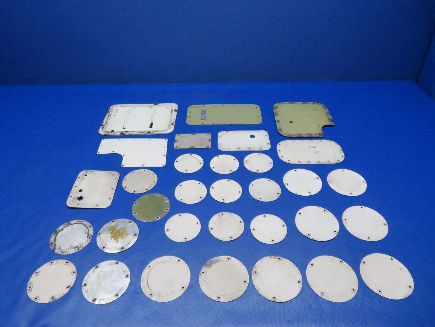Cessna 401 / 401A RH Wing Inspection Panels LOT (0124-240)
