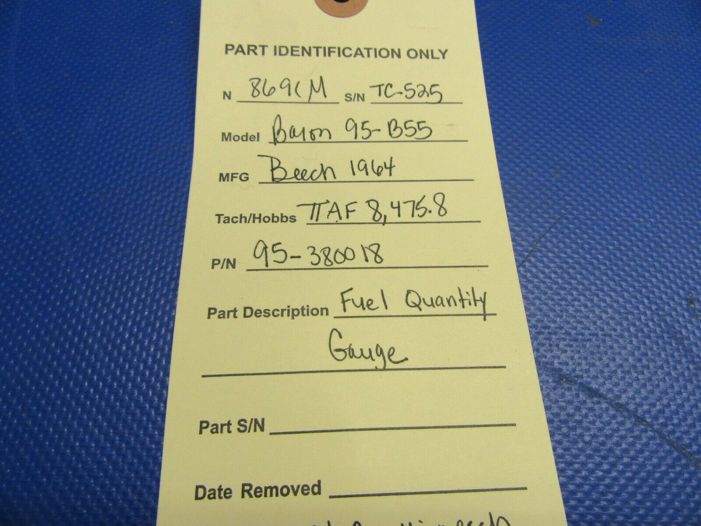 Beech Baron 95-B55 Fuel Quantity Gauge P/N 95-380018 (1021-465)