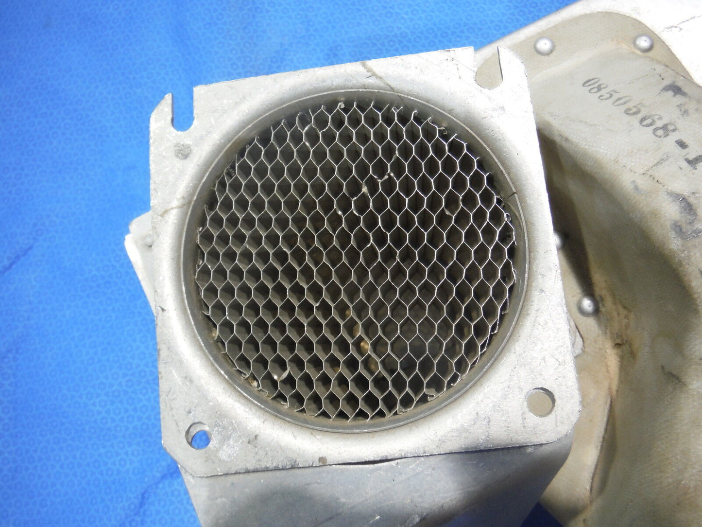 Early Cessna 310 Induction Air Box P/N 0850442-4 (0715-116)