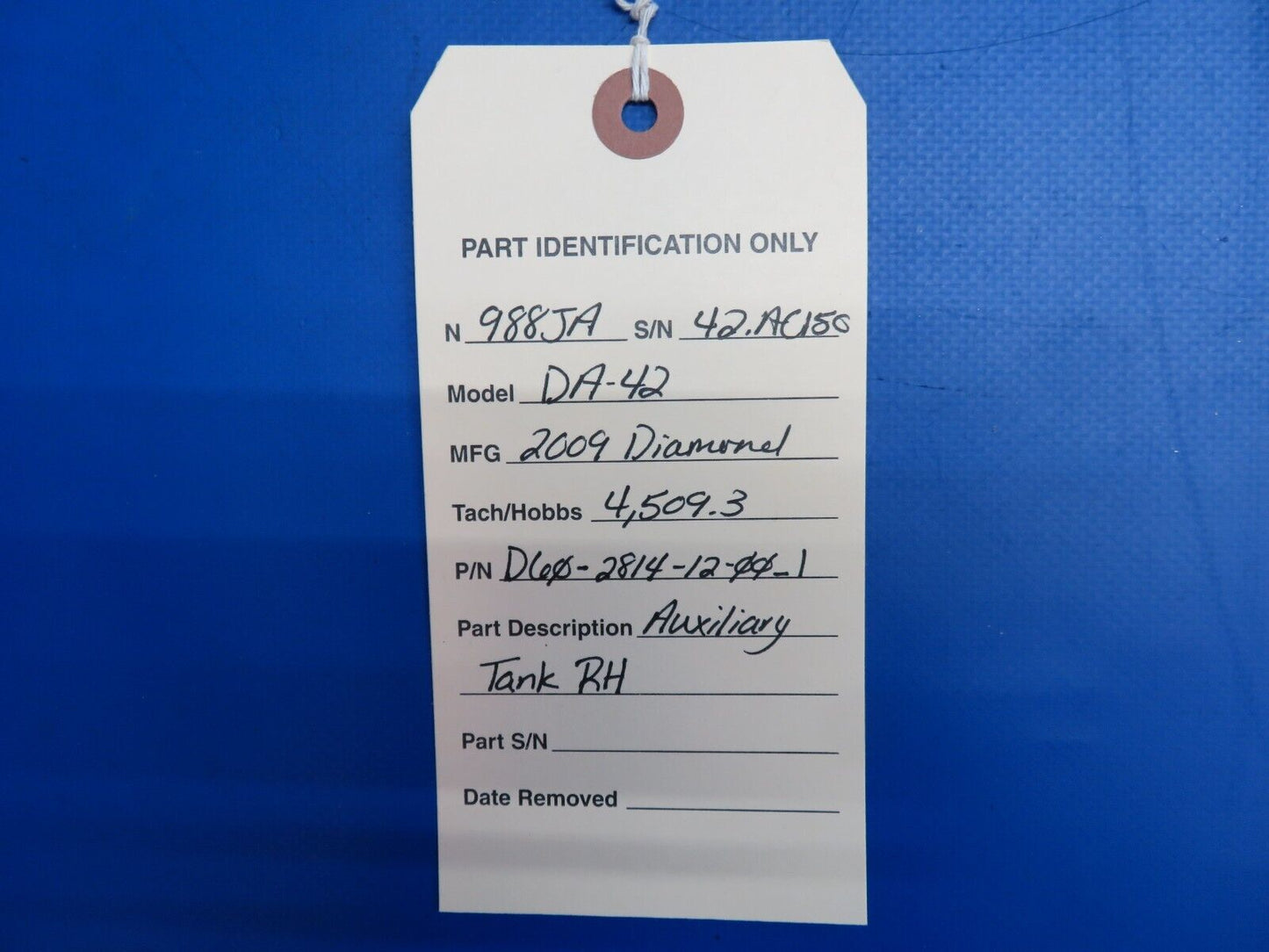 Diamond DA-42 Auxiliary Tank RH P/N D60-2814-12-00_1 (0623-115)