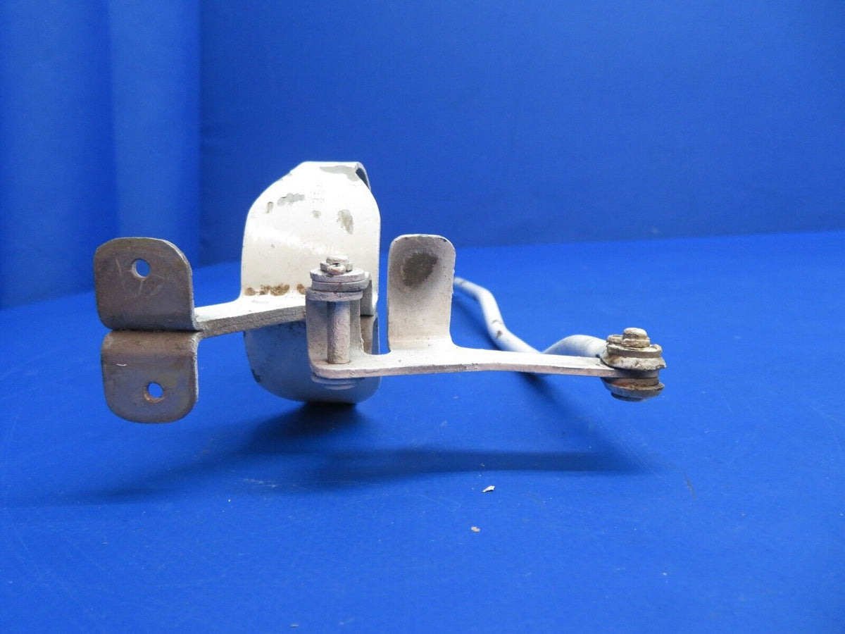 Beech Main Landing Gear Safety Switch Clamp & Link P/N 35361145 (0223