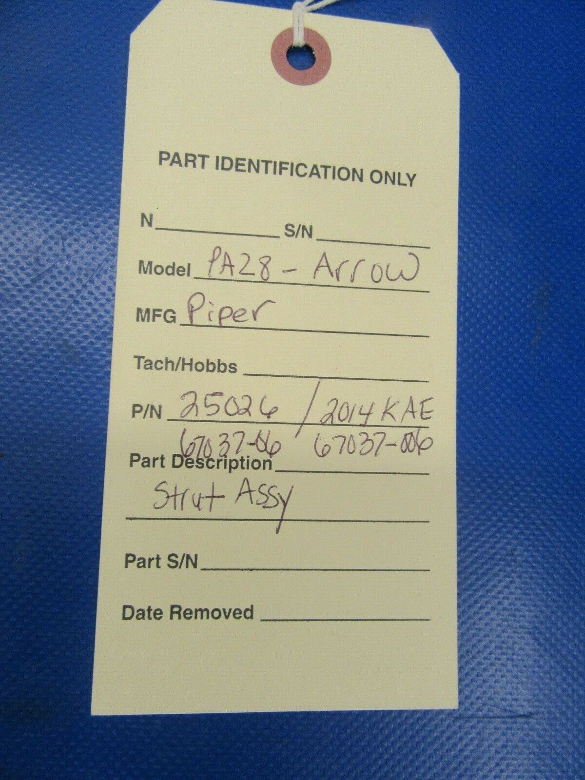 Piper Arrow Strut Assy P/N 67037-006 Casting 25026 RH (0319-47)