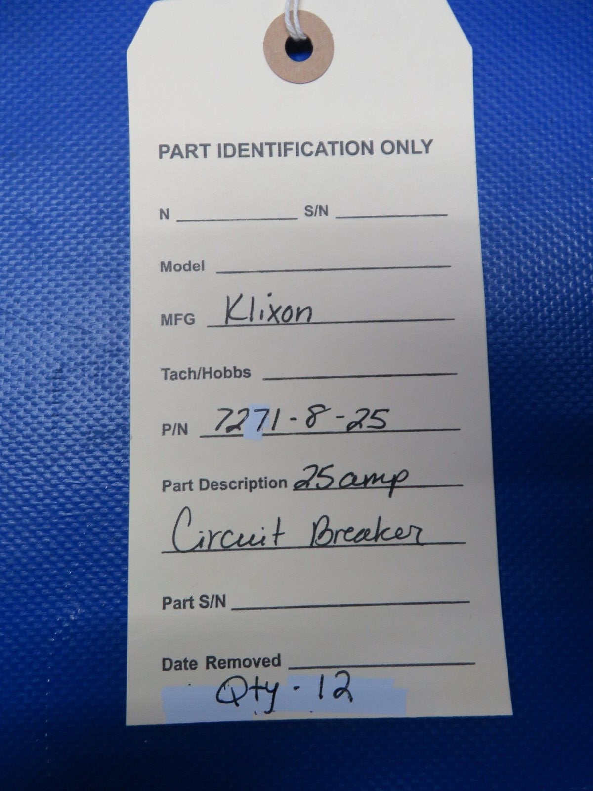 Klixon 25 amp Circuit Breaker P/N 7271-8-25 (0224-231)