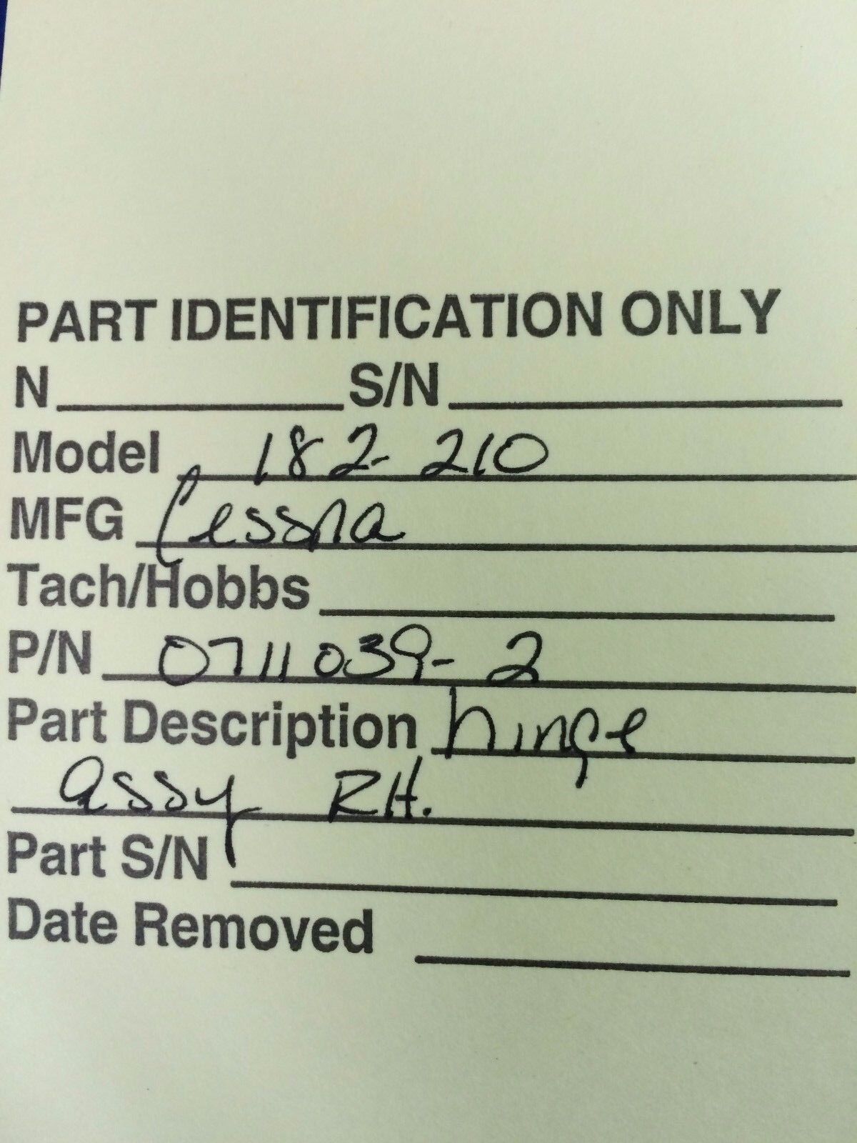 Cessna 182 - 210 Hinge Assy Cabin Door RH P/N 0711039-2 NOS (1216-41)