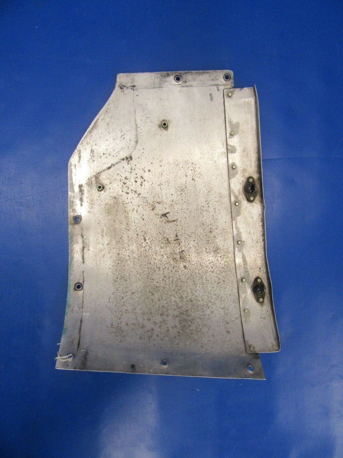 Beech Baron 95-B55 Cowl Door Aft RH P/N 96-910011-184 (1217-83)