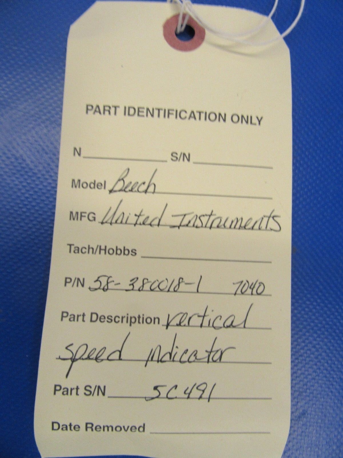 United Instruments Beech Vertical Speed Indicator P/N 58-380018-1 (0518-121B)