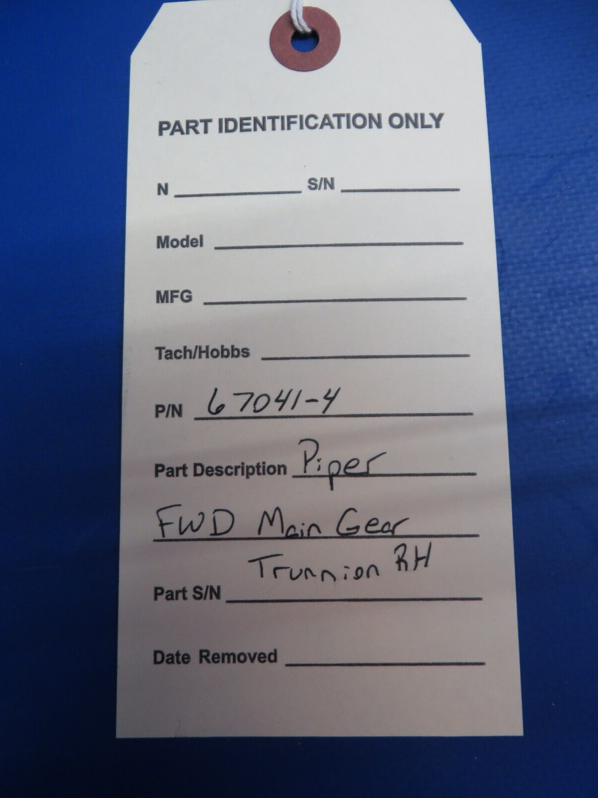 Piper FWD RH Main Gear Trunnion P/N 67041-4 (0523-1039)
