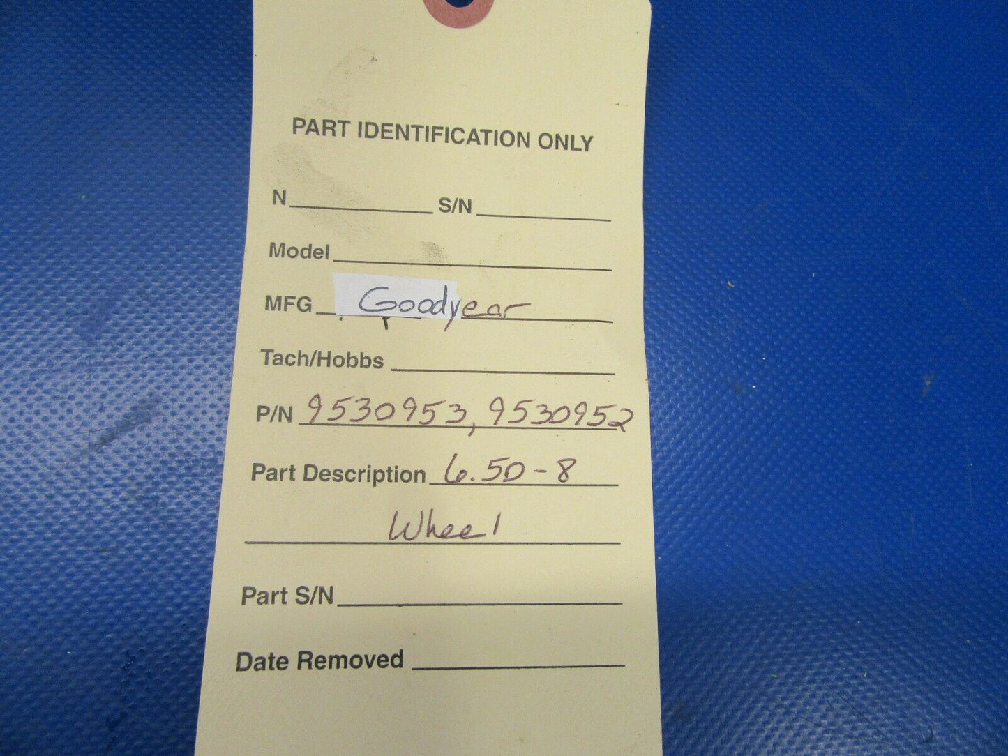 Goodyear Type III 6.50 x 8 Wheel P/N 9530953, 9530952 w / Dust Cap (0519-403)