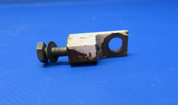 Piper PA-32RT-300 Lance Upper Drag Brace Fitting P/N 38041-02 (1122-347)