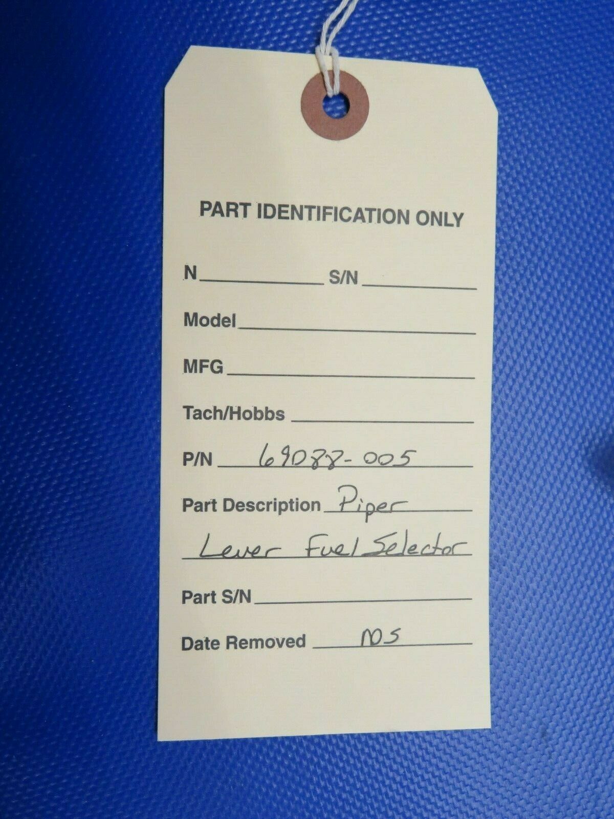 Piper Fuel Selector Lever P/N 69088-005, 69088-05 NOS (1120-344)