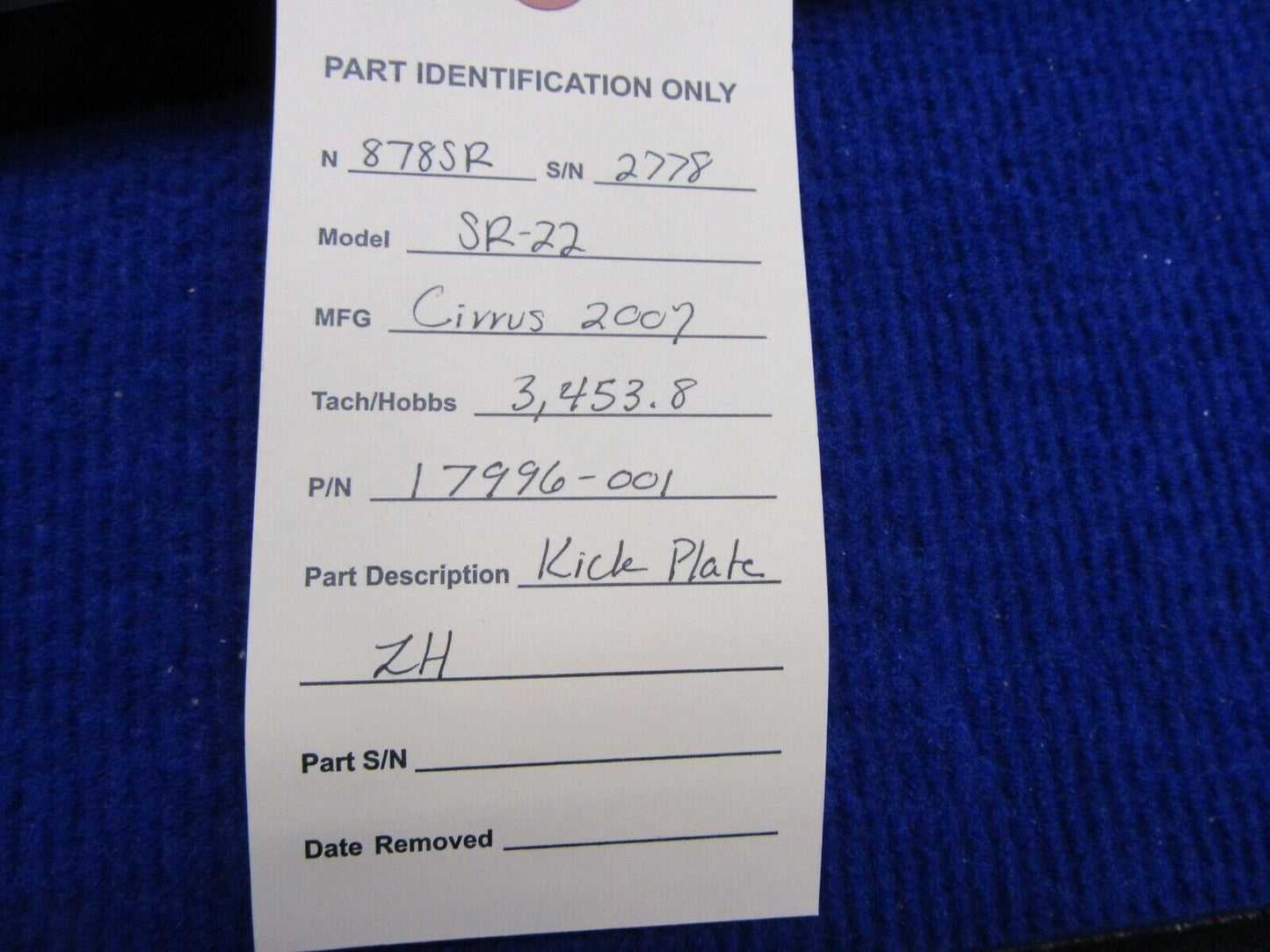 Cirrus SR-22 Kick Plate LH P/N 17996-001 (0122-382)