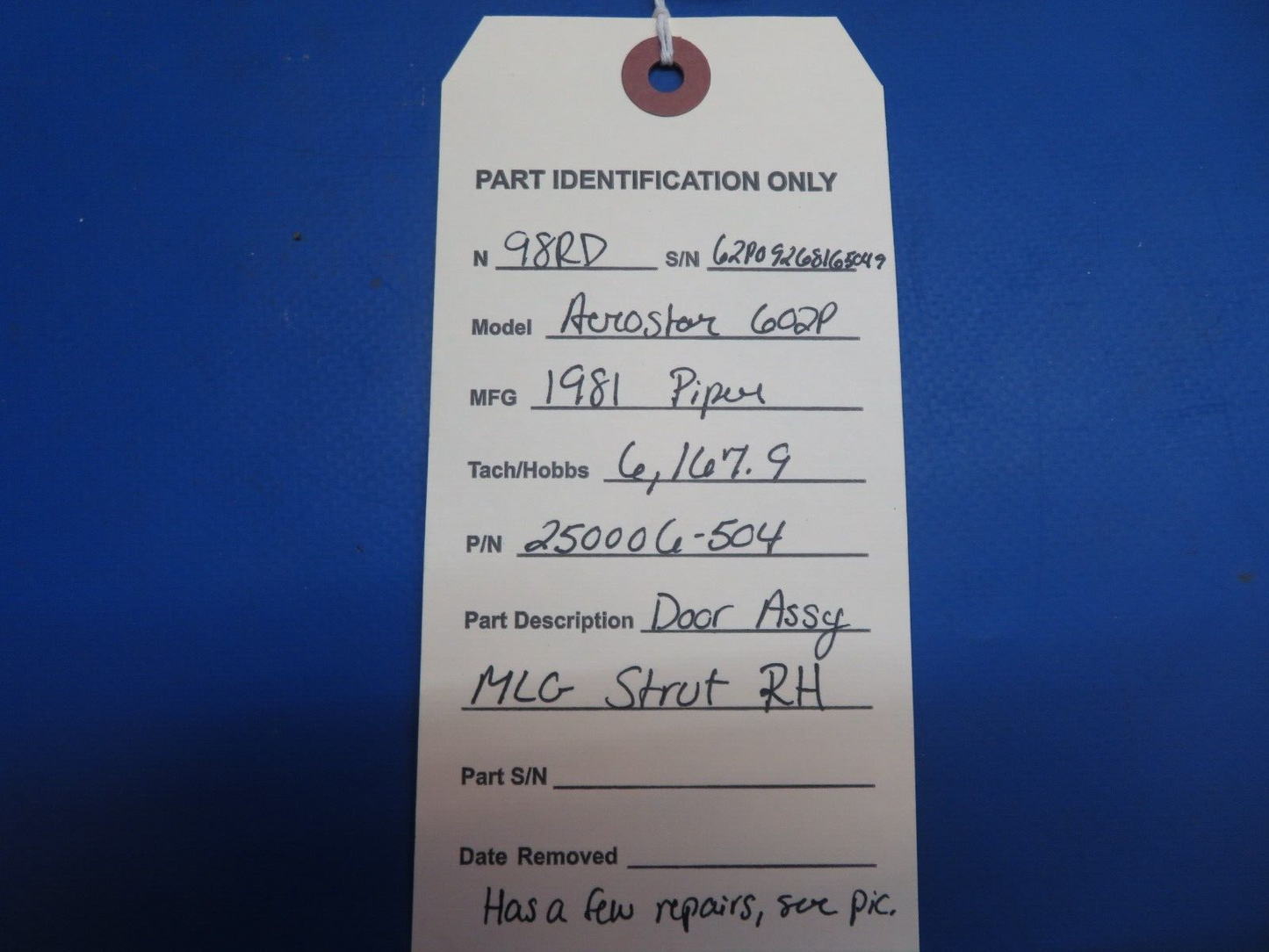 Piper Aerostar 602P Door Assy MLG Strut RH P/N 250006-504 (0123-812)