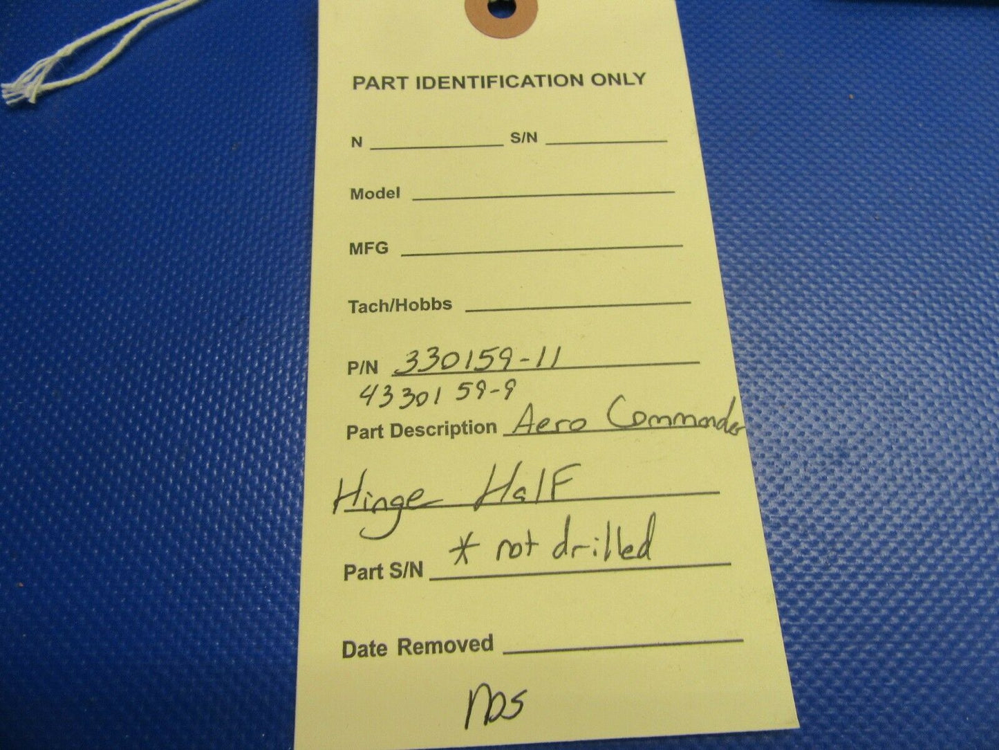 Aero Commander Hinge Half P/N 330159-11, 4330159-9 NOS (0921-636)
