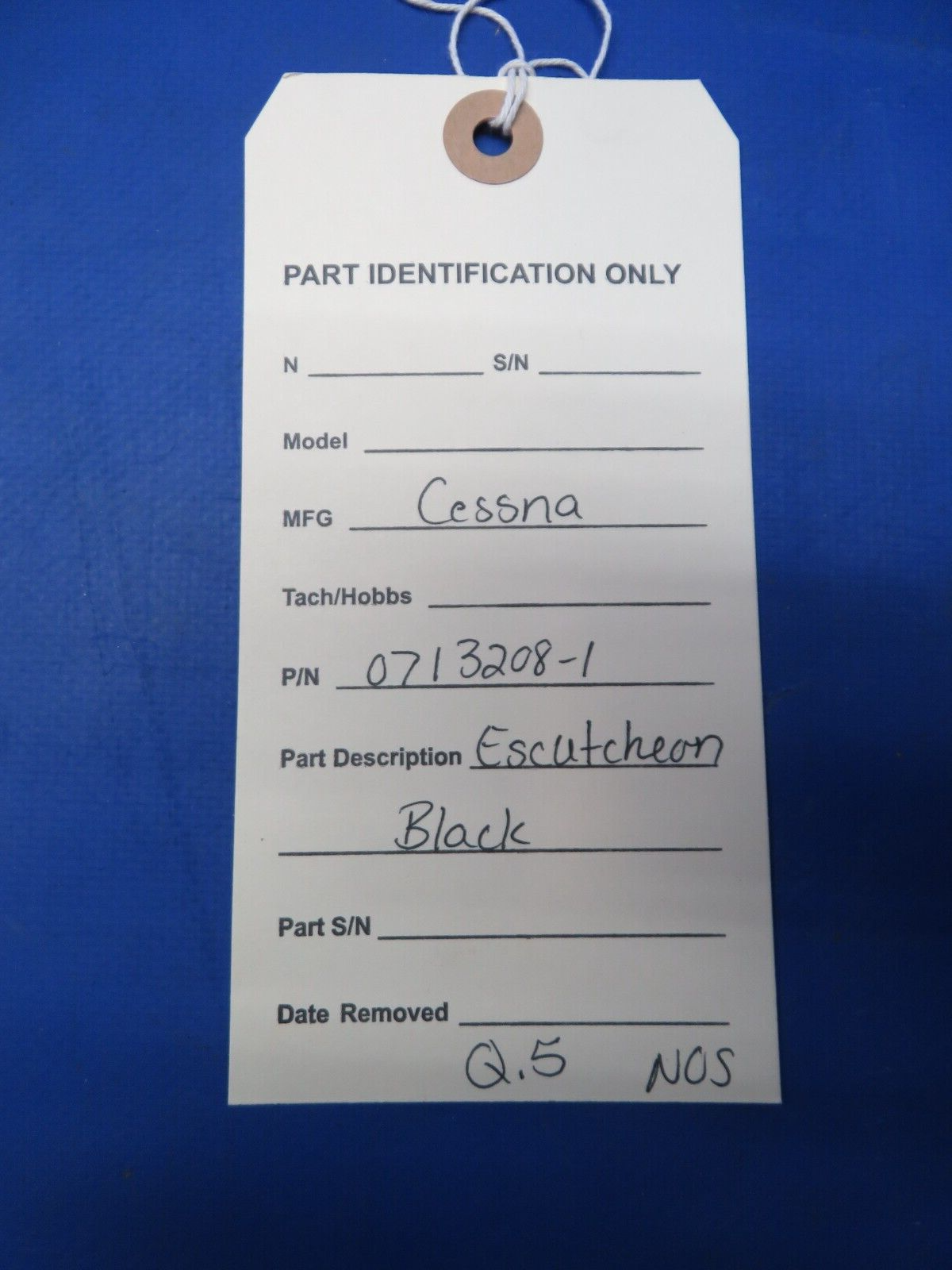 Cessna Escutcheon Black P/N 0713208-1 NOS (1023-219)