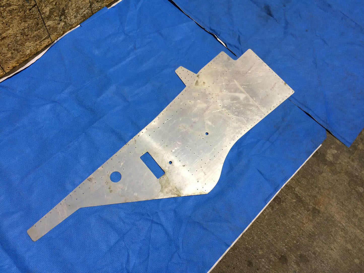 Beech Wing Section Skin P/N 95-110014-208 NOS (0316-147)