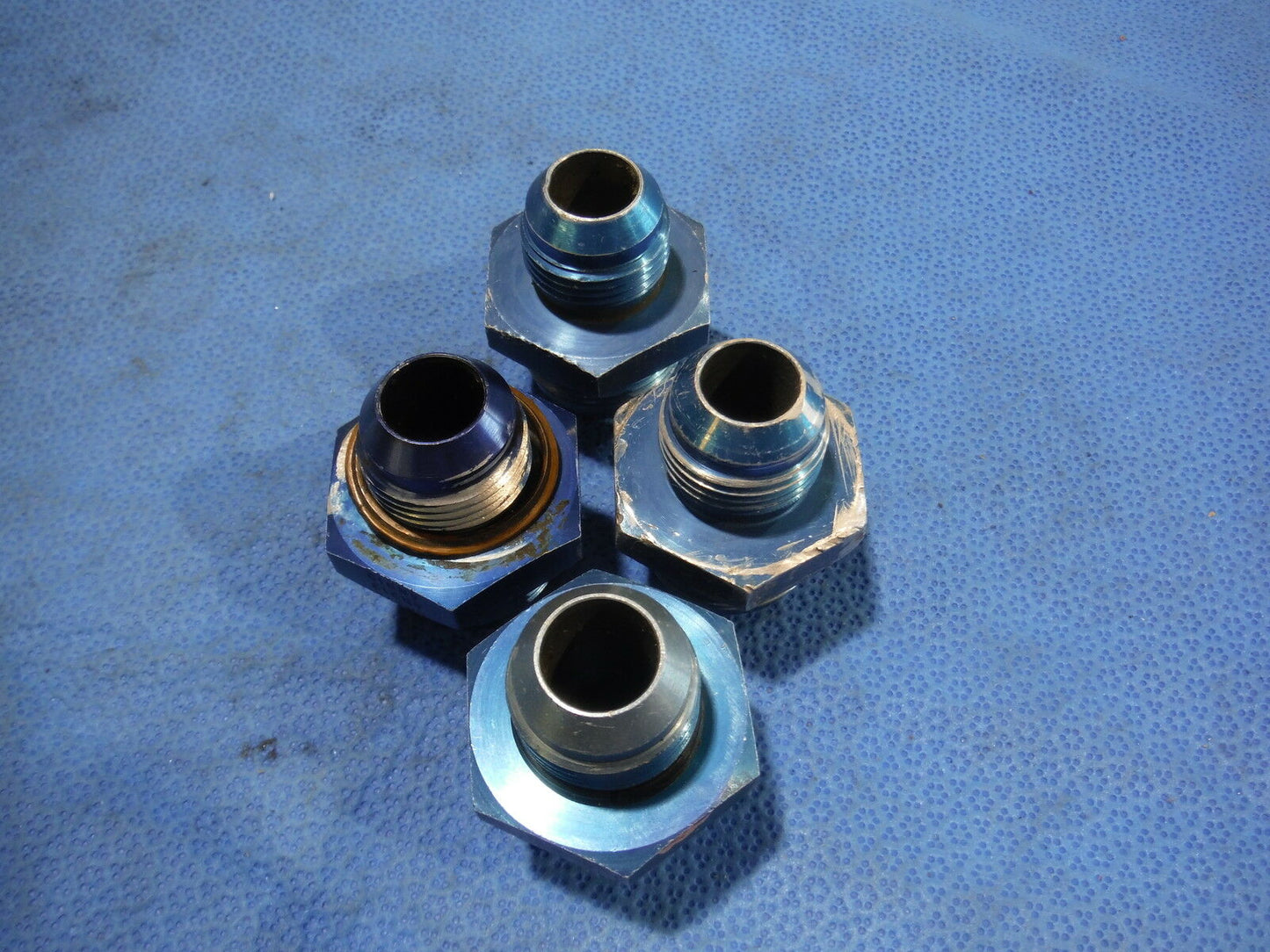 Reducer LOT OF 4 P/N AN919 (715-94)