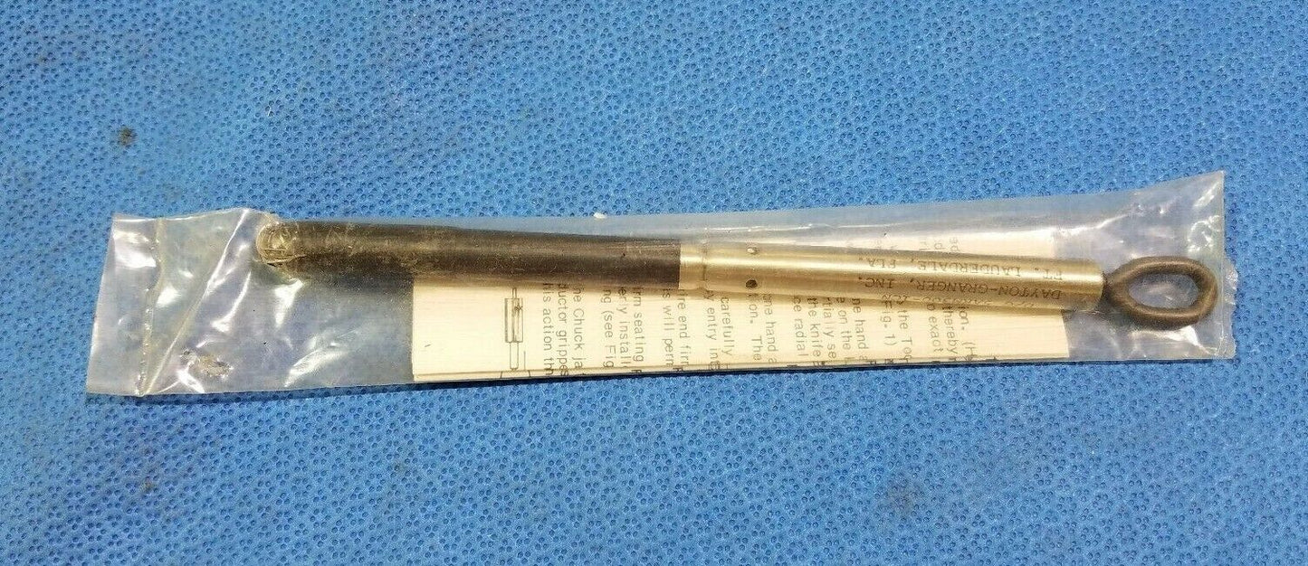 Dayton Grainger Antenna Insulated Tension Unit P/N 5ARM300-1CN NOS (0516-221)