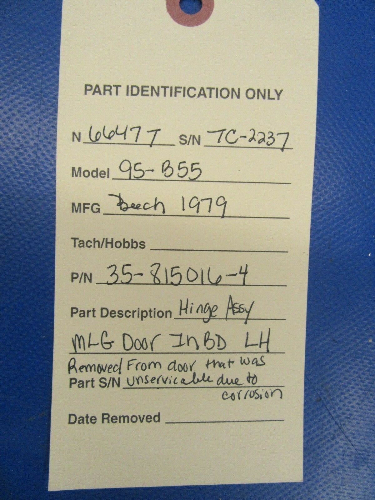 Beech 95-B55 RH INBD MLG AFT Door Hinge 35-81566-1 (0819-114)