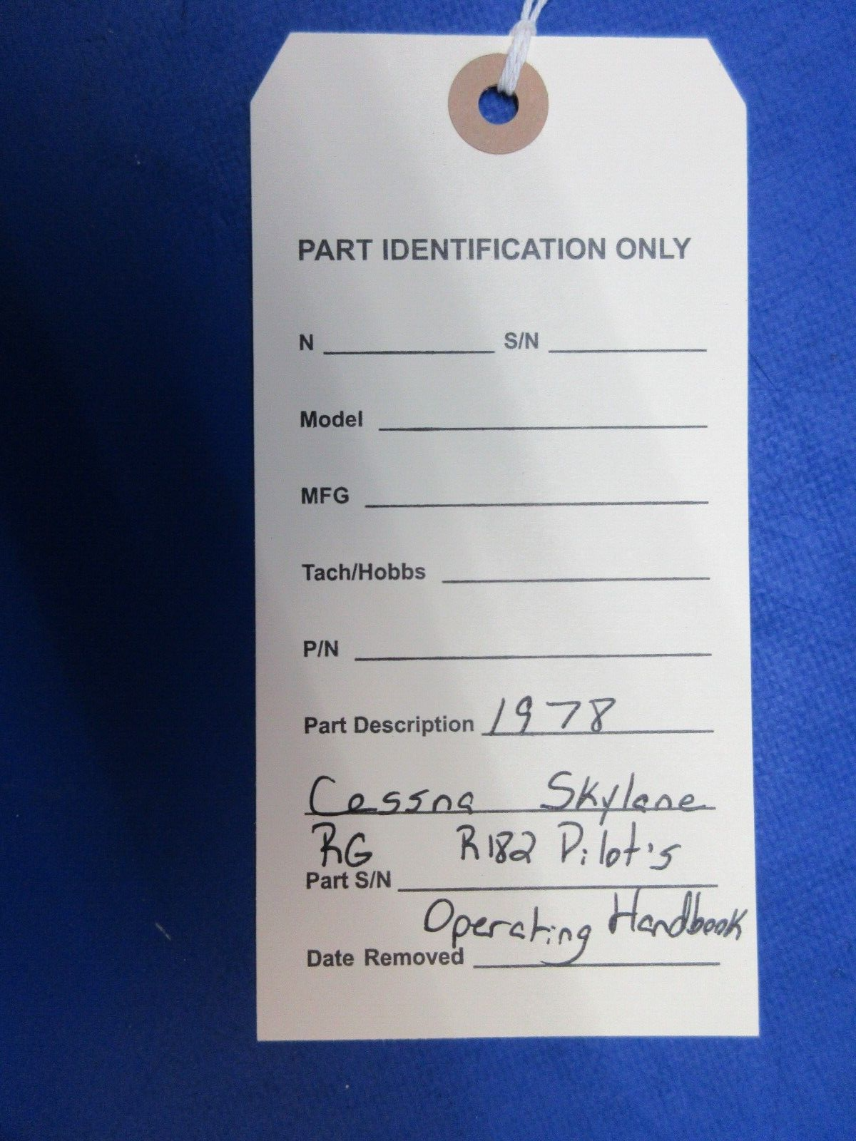 Cessna Skylane RG R182 Pilot's Operating Handbook (1123-668)