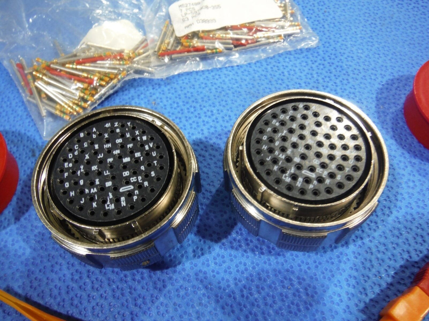 Deutsch Circular Connectors LOT OF 2 P/N D38999/26FJ61SB (1015-30)