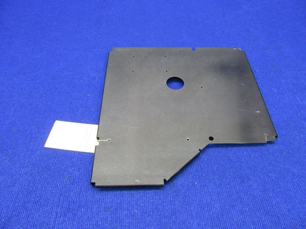Cirrus SR-22 Kick Plate LH P/N 17996-001 (0122-382)