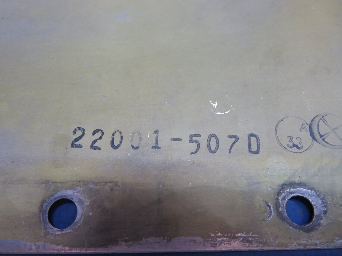 Piper Aerostar 602P Door Assy Louvered RH Wing P/N 822001-507 (0123-831)