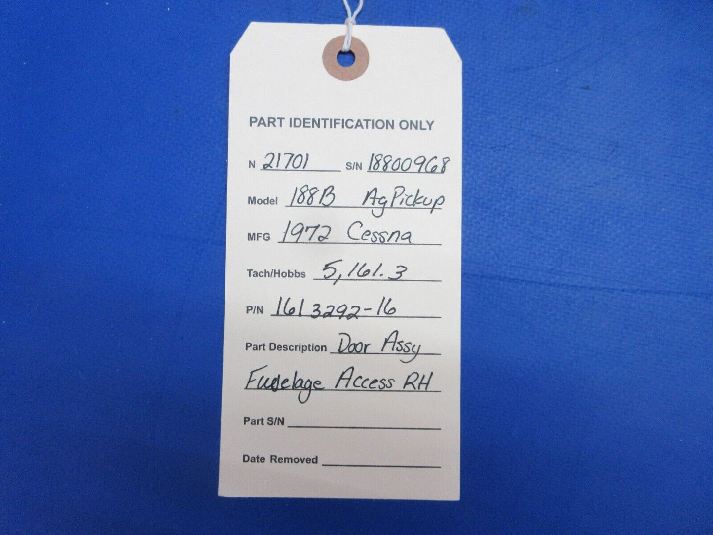 Cessna 188B AGpickup Door Assy Fuselage Access RH P/N 1613292-16 (0723-266)
